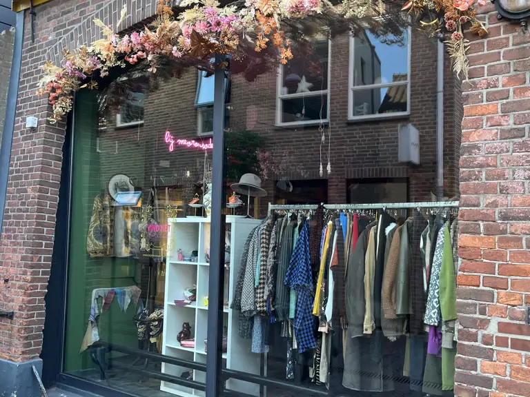 Bij Mevrouw de Vries - Doetinchem