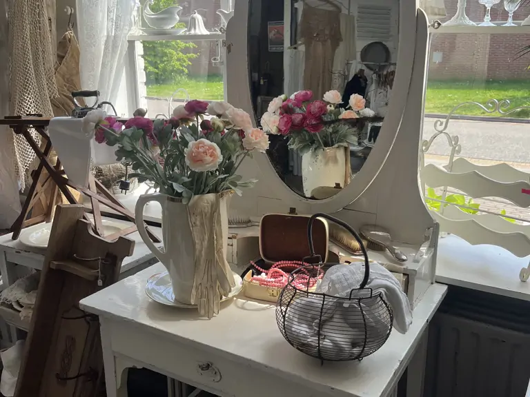 Brocante Kringloop De Opslag - Doetinchem