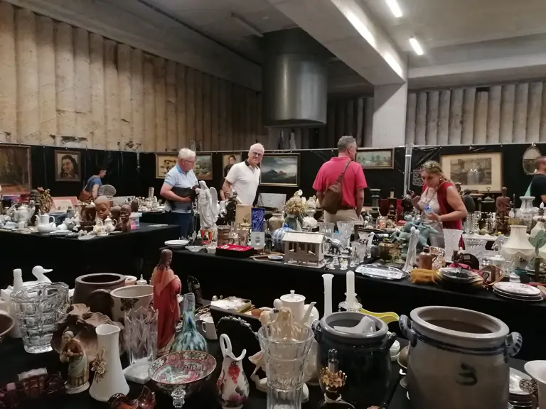 De Antiek- en Brocantemarkt - Tongeren