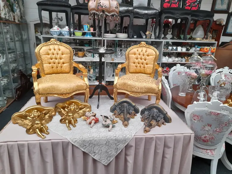De ""Luxe"" Kringloop - Zutphen
