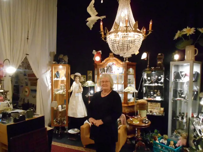 Grandma's Shop - Garrelsweer