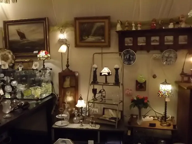 Grandma's Shop - Garrelsweer