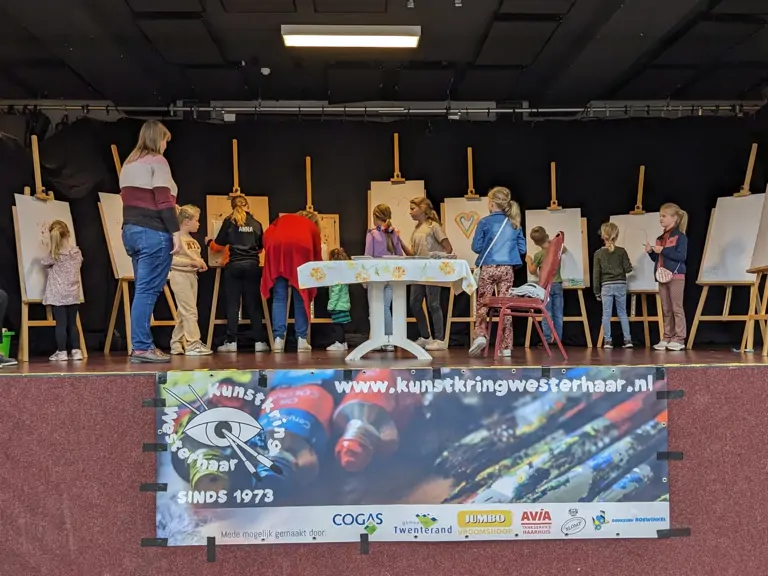 Grote Kleding & Speelgoedbeurs - Westerhaar-Vriezenveensewijk