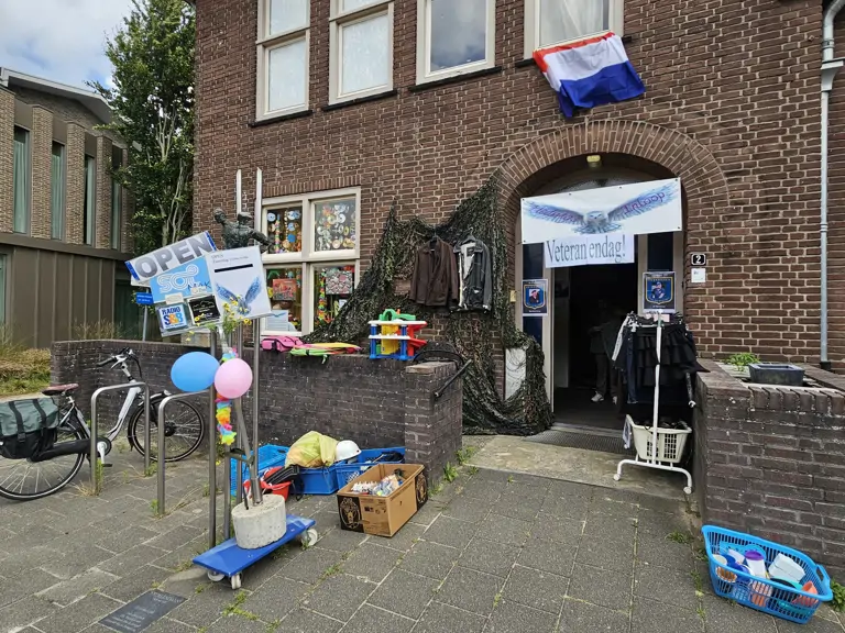 Hedwigs Inloopwinkel - Son en Breugel
