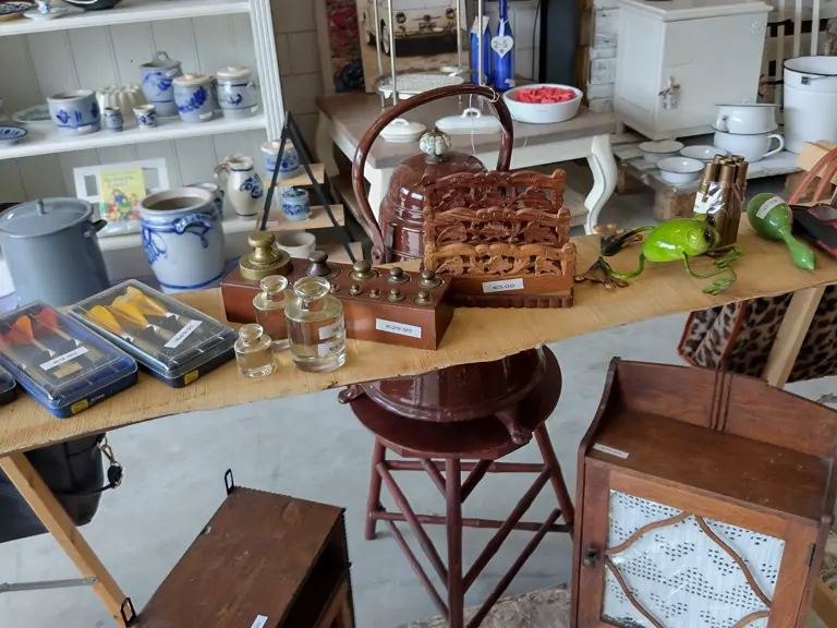 Iris le petit Brocante - Andijk