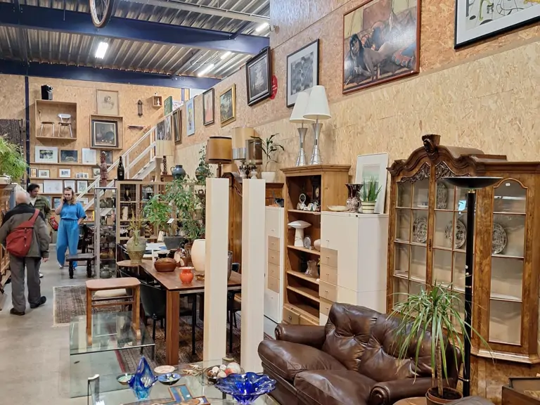 Kompaan Vintage en Kringloop - Wageningen