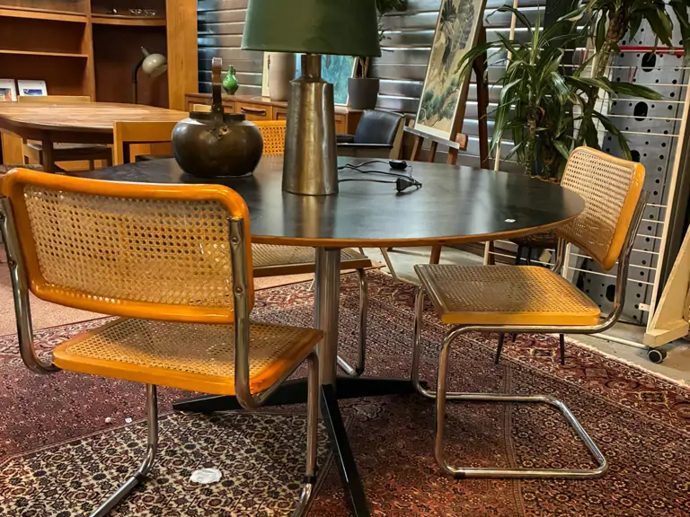 Kompaan Vintage en Kringloop - Wageningen