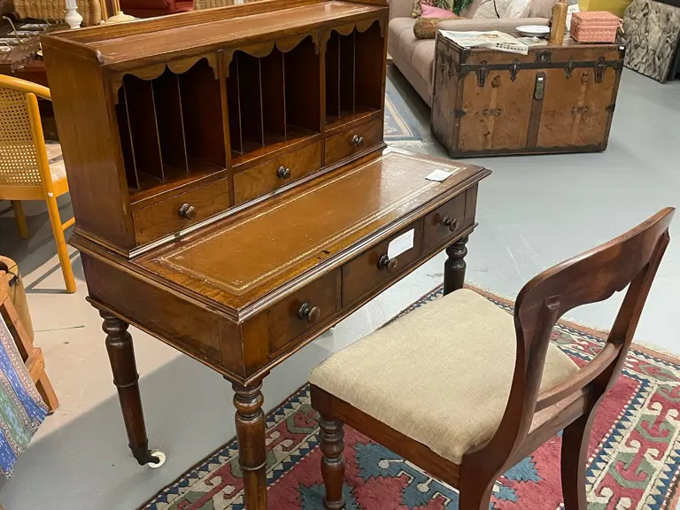 Kringloop Vintage & More - Leiden