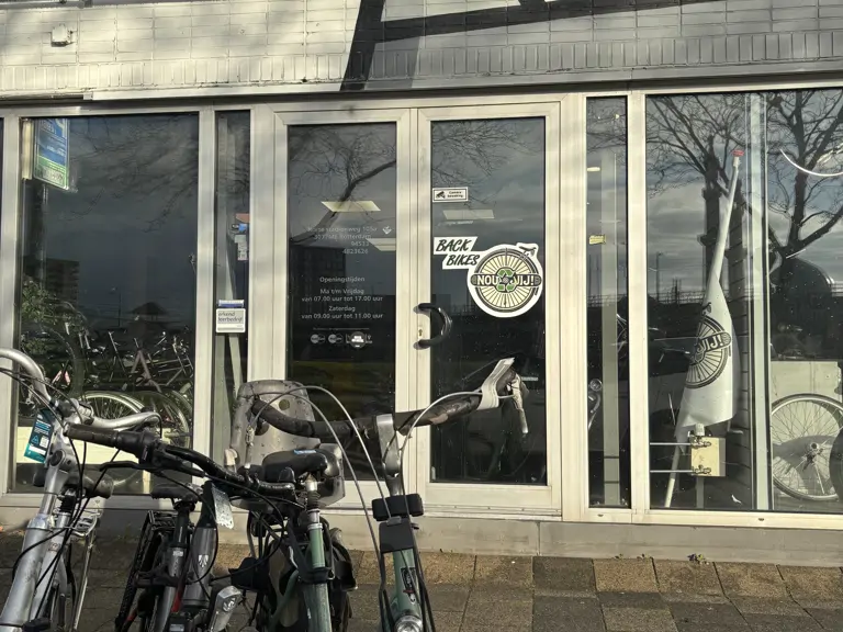 NouJij! Back Bikes - Rotterdam