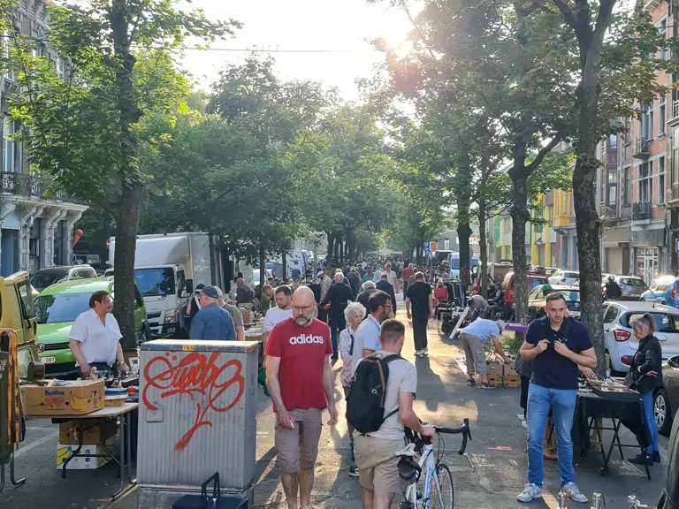 Rommelmarkt van Saint-Pholien - Luik