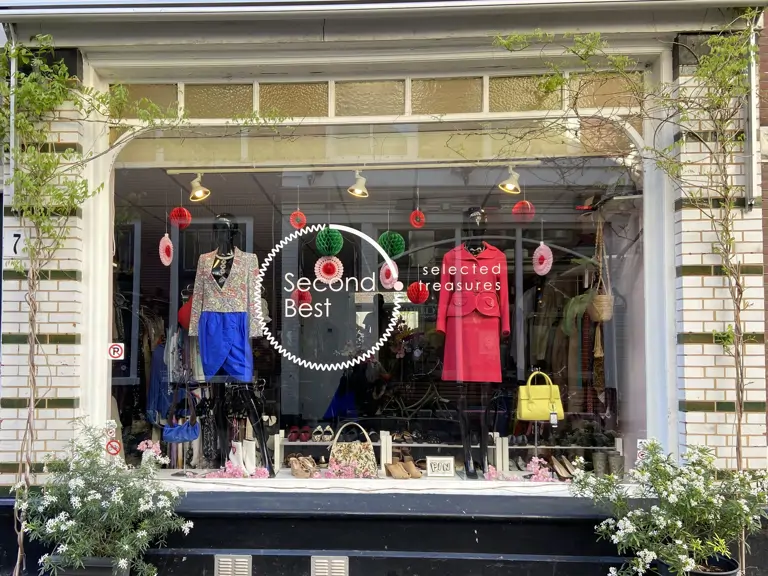 Second Best Selected Treasures - Den Haag
