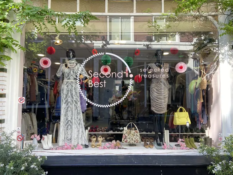 Second Best Selected Treasures - Den Haag