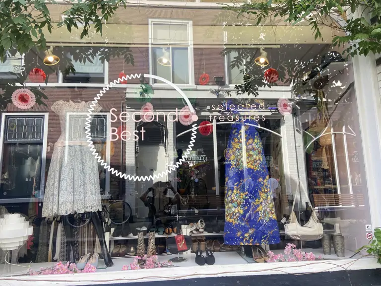 Second Best Selected Treasures - Den Haag