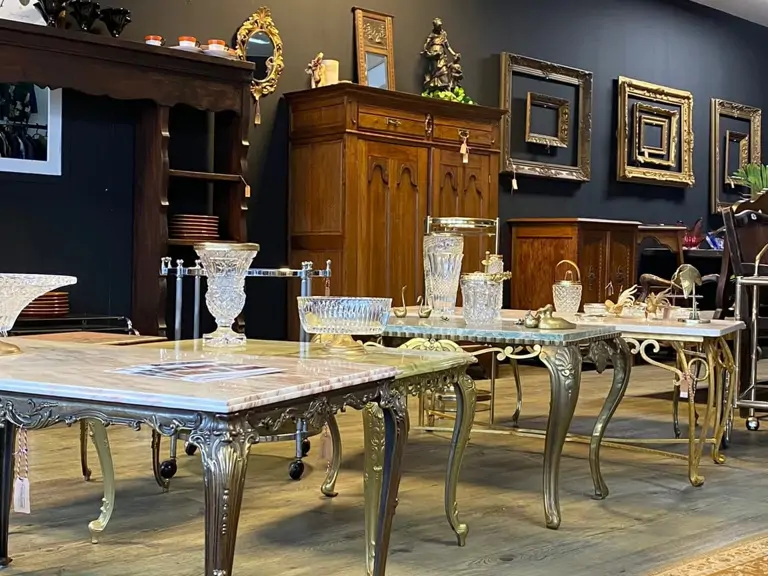 Flashback Furniture Vintage & Antique - Valkenswaard