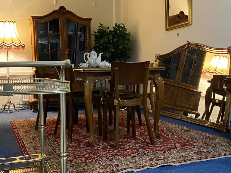 Flashback Furniture Vintage & Antique - Valkenswaard