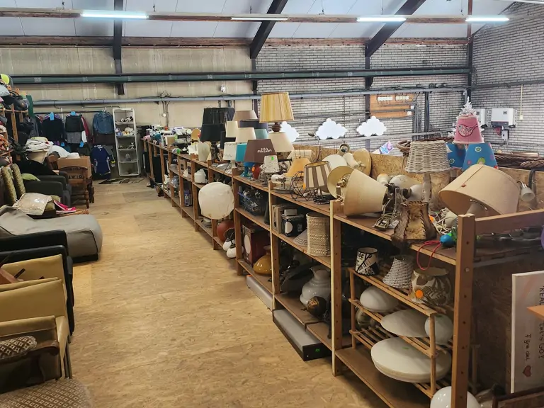 TeJou Kringloopwinkel en Dagbesteding - Bitgum