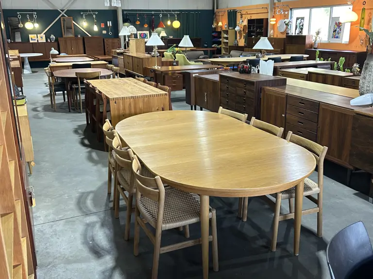 T&T Antiques - Hoogeveen