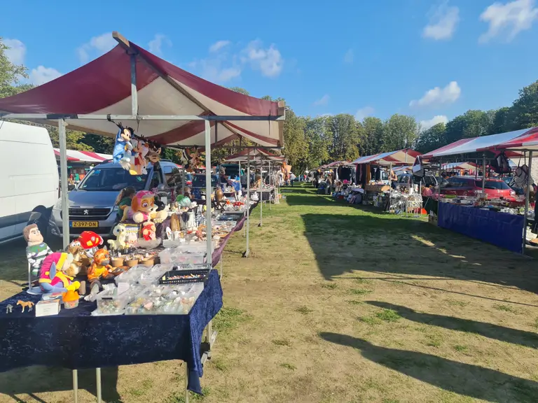 Vlooienmarkt Exercitieveld - Woerden
