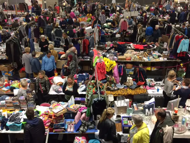 Vlooienmarkt Sporthal Wormer