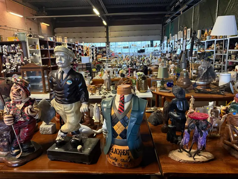 Brocantage - Delft (2/16)