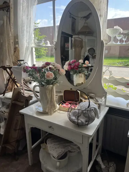 Brocante Kringloop De Opslag - Doetinchem (5/5) Brocante Kringloop De Opslag - Doetinchem (5/5)