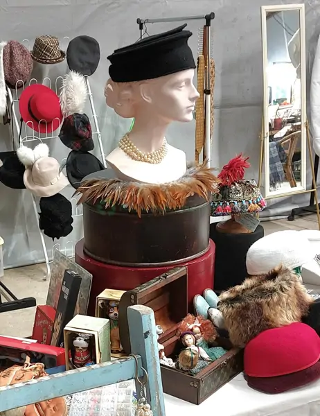 Brocante sfeermarkt bij de Ooievaar Harmelen (3/7)