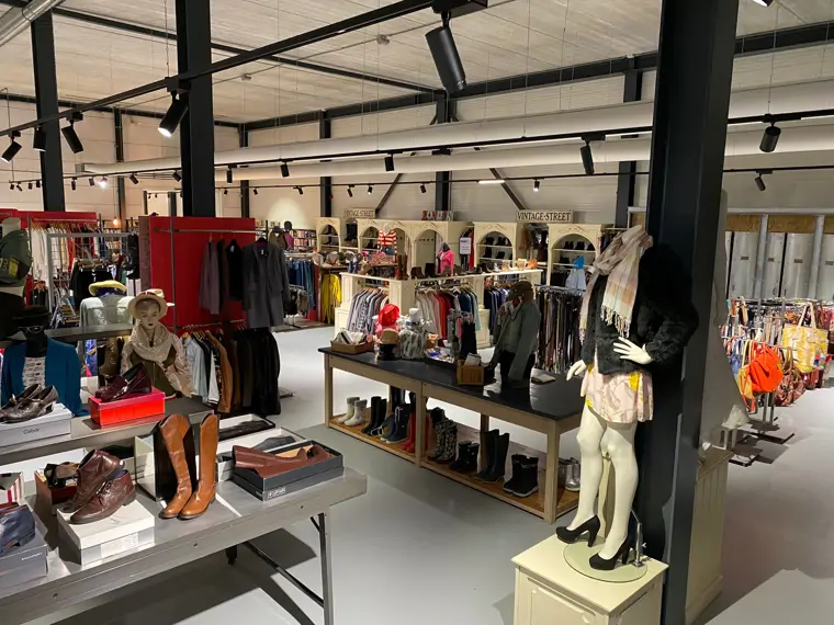De Boem Kringloopwinkel - Ziederij - Amstelveen (9/24)