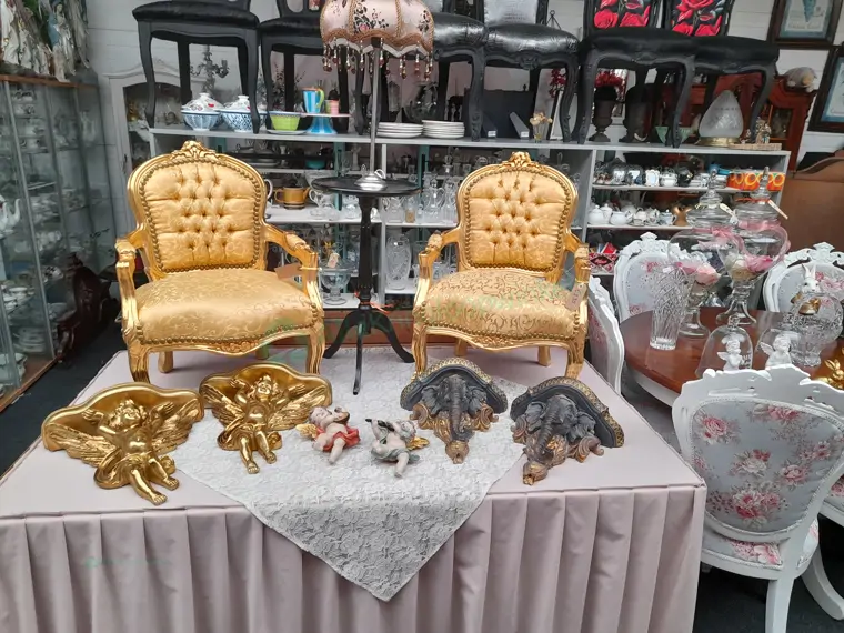 De ""Luxe"" Kringloop - Zutphen (4/20) De ""Luxe"" Kringloop - Zutphen (4/20)