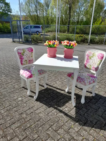 De ""Luxe"" Kringloop - Zutphen (2/20) De ""Luxe"" Kringloop - Zutphen (2/20)