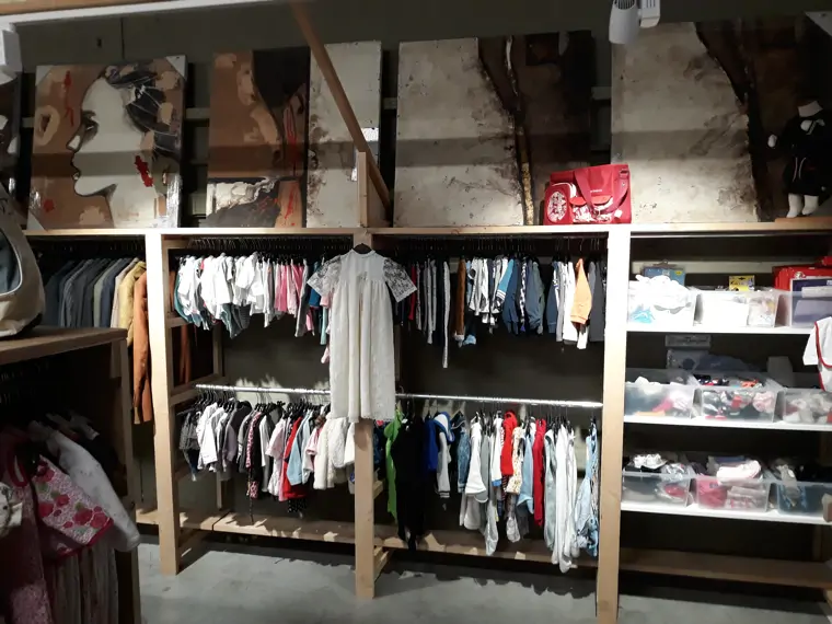 Dorcas Kringloopwinkel Drachten (8/15)