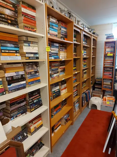 Goede Doelen Winkel - Ede (15/24)