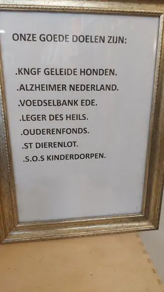 Goede Doelen Winkel - Ede (8/24)