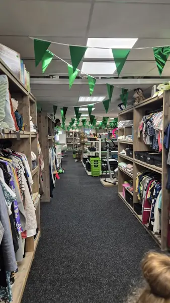 Heino's Kringloop Shop - Voorthuizen (3/24)