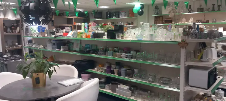 Heino's Kringloop Shop - Voorthuizen (20/24)