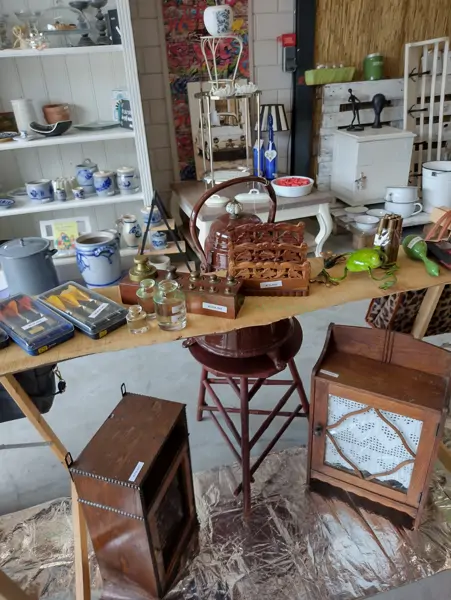 Iris le petit Brocante - Andijk (6/17)