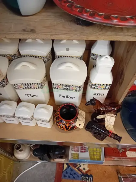 Iris le petit Brocante - Andijk (16/17)