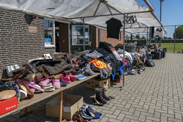 Jaarlijkse Rommelmarkt Slekker Boys - Echt (18/21)