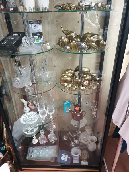 Kringloopwinkel De Oude Bakkerij - Nieuw-Beijerland (10/10)