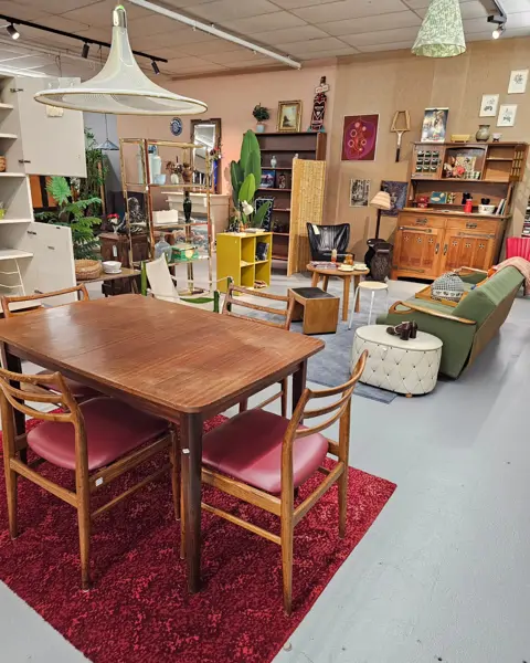 Kringloop Vintage & More - Leiden (13/22)