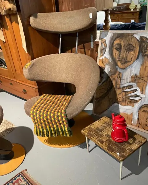 Kringloop Vintage & More - Leiden (7/22)
