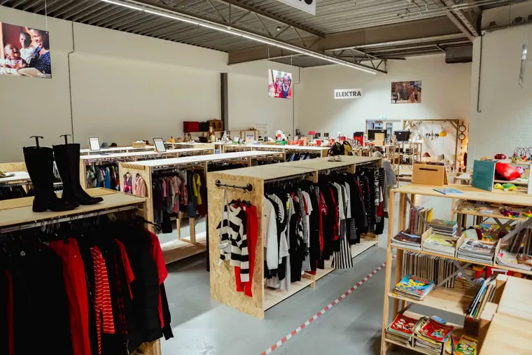 Kringloop voor Red een Kind Enschede (2/8)