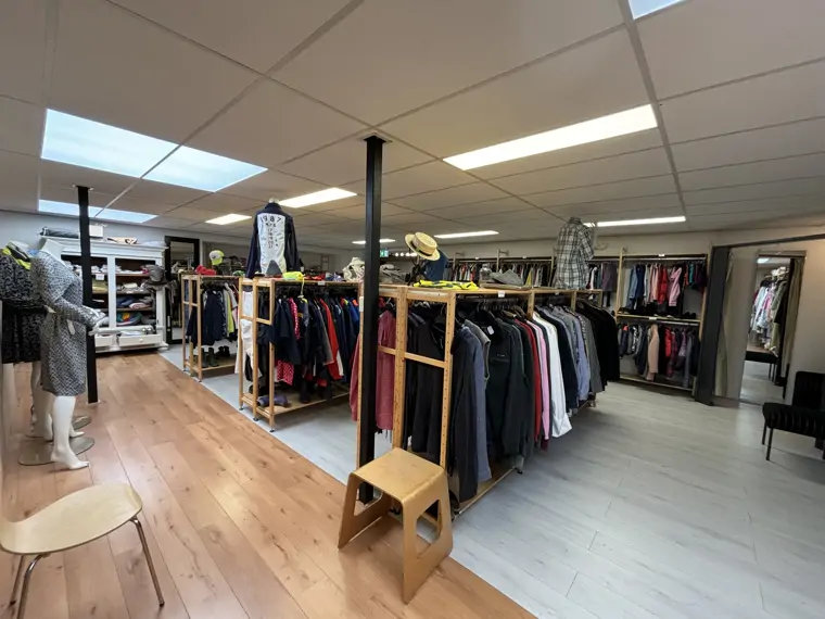 Kringloop voor Red een Kind Zwolle Berkum (2/6)