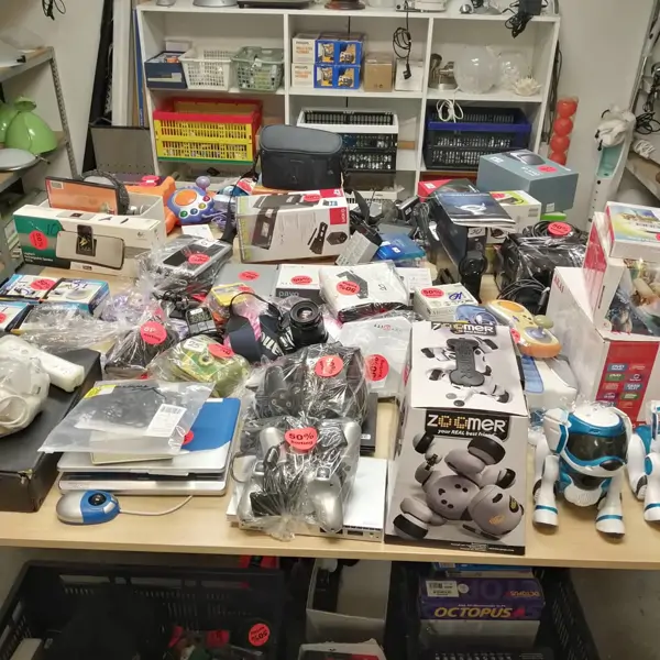 Kringloopwinkel Alkemade - Roelofarendsveen (3/13)