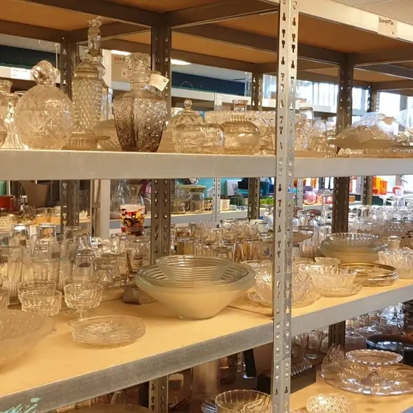 Kringloopwinkel Alkemade - Roelofarendsveen (9/13)