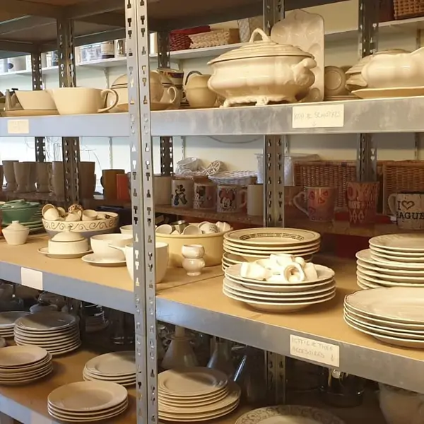 Kringloopwinkel Alkemade - Roelofarendsveen (7/13)
