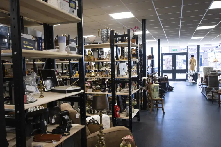 Kringloopwinkel Beej Ós - Baexem (2/11)
