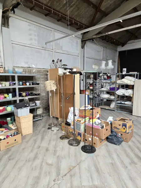 Kringloopwinkel Bergen op Zoom (15/24)