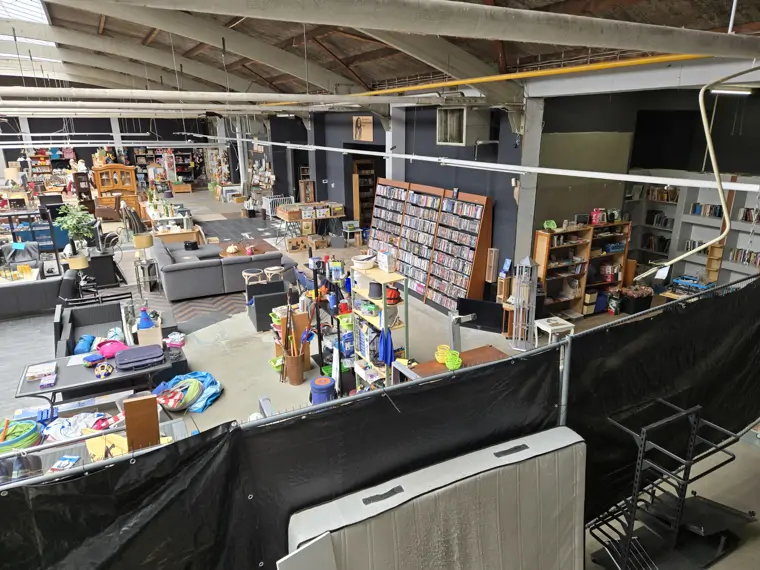 Kringloopwinkel Bergen op Zoom (24/24)
