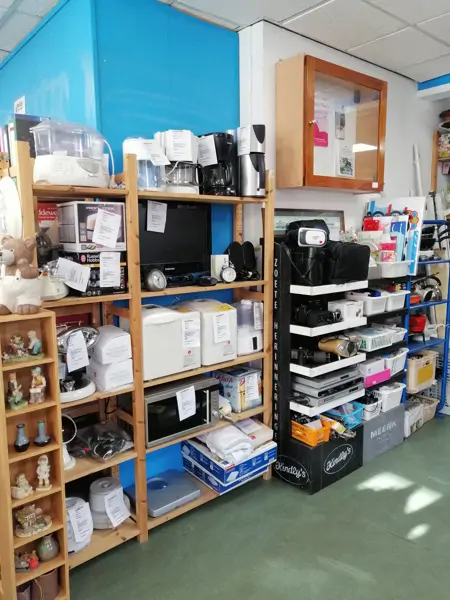 Kringloopwinkel Boskoop (8/15)