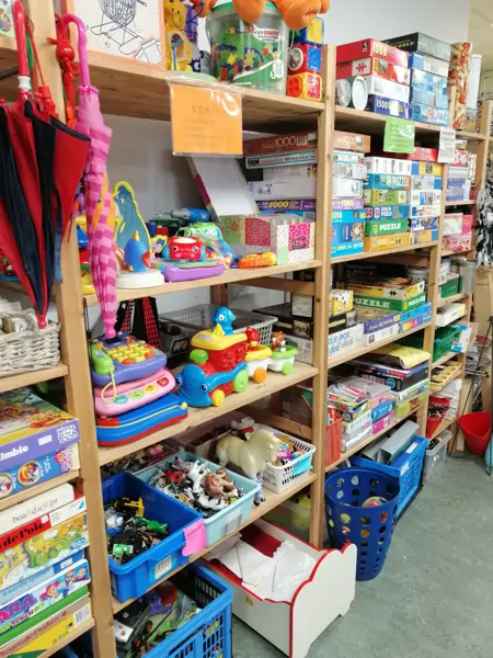 Kringloopwinkel Boskoop (10/15)